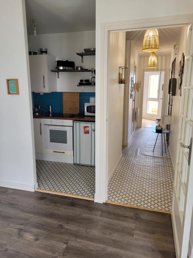 Charmant Appartement Au Coeur Du Centre Ville Кимпер Екстериор снимка