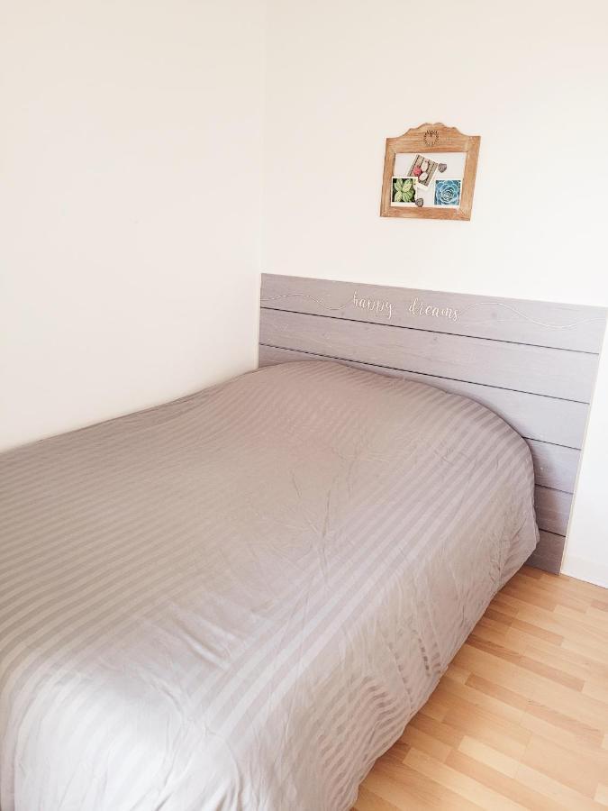 Charmant Appartement Au Coeur Du Centre Ville Кимпер Екстериор снимка